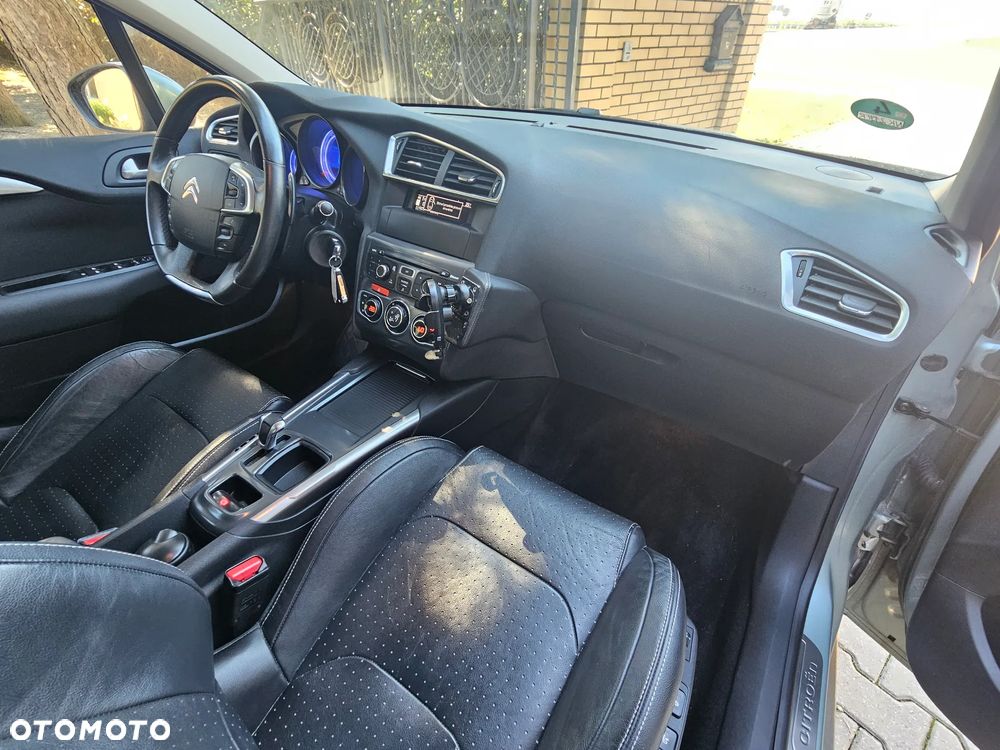 Citroën C4 THP 155 EGS6 Exclusive - 19