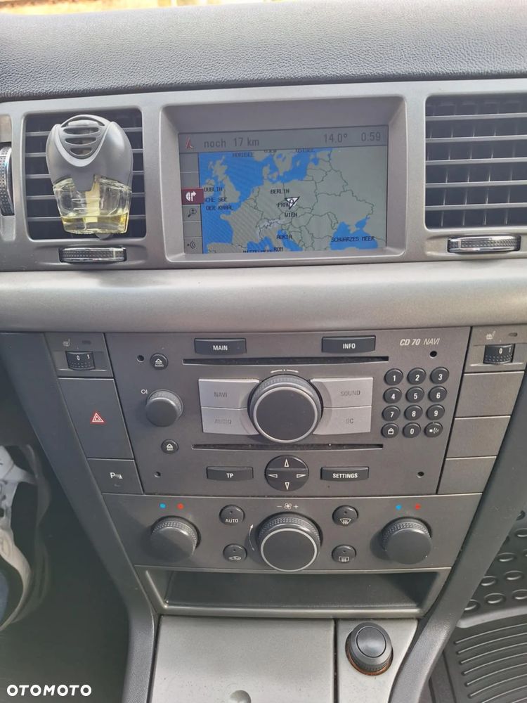 Opel Vectra 1.9 CDTI Cosmo - 2