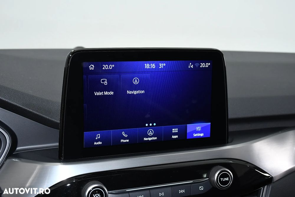 Ford Kuga 2.5 Duratec FHEV TITANIUM - 38