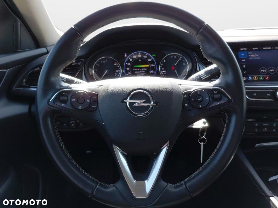 Opel Insignia - 6