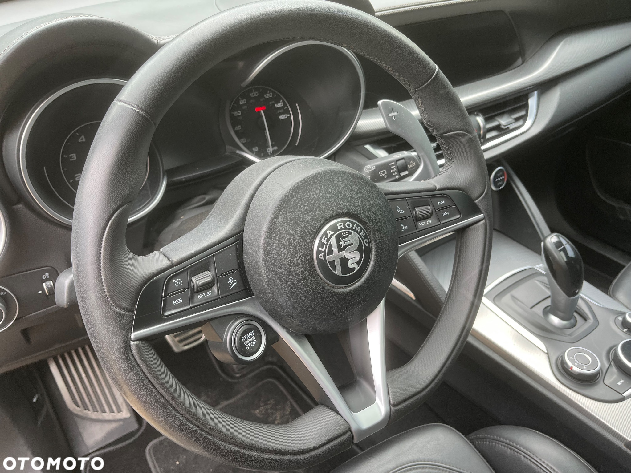 Alfa Romeo Stelvio 2.0 Turbo 16V AT8-Q4 Veloce Ti - 19