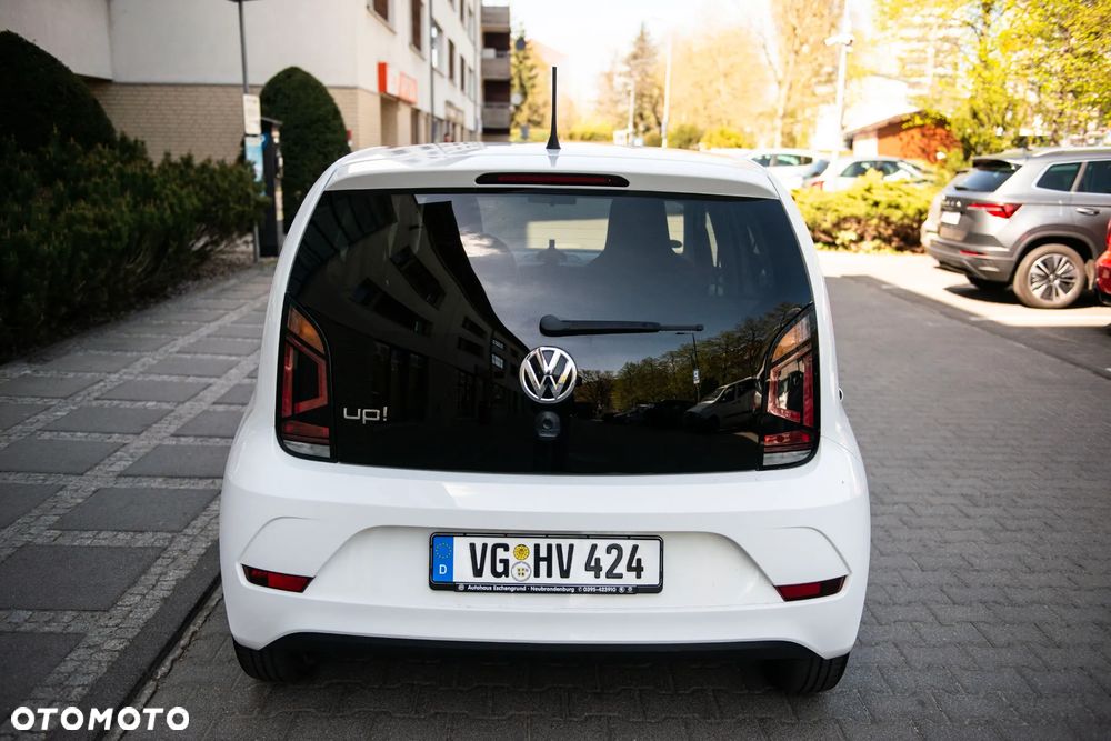 Volkswagen up! 1.0 street - 14