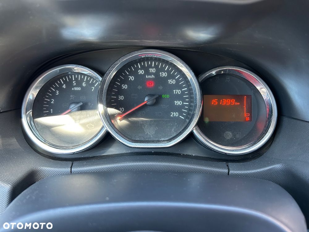 Dacia Duster 1.6 SCe Access S&S - 23