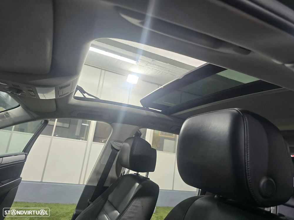 VW Touareg 3.0 V6 TDI Blue Motion DPF Auto Exclusive - 15