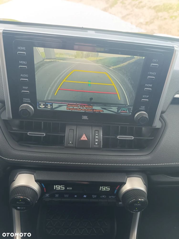 Toyota RAV4 - 11