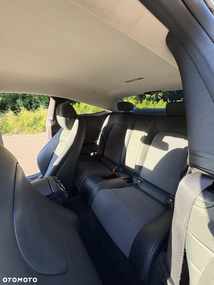 Mercedes-Benz Klasa C 220 d 9G-TRONIC - 7