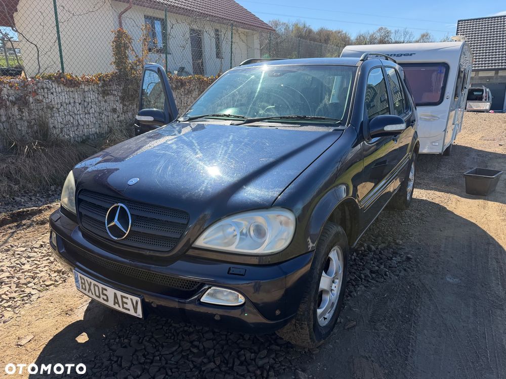 Mercedes-Benz ML 350 - 1