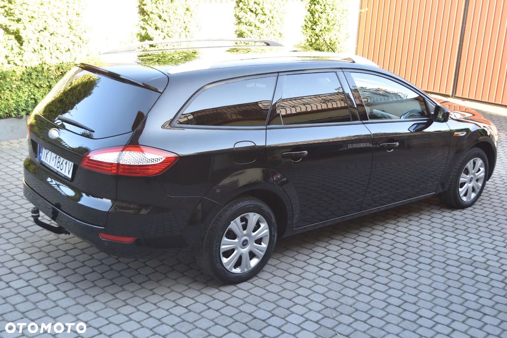 Ford Mondeo - 17