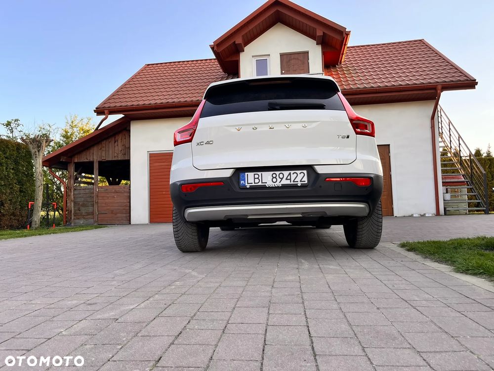 Volvo XC 40 T5 AWD Momentum - 16