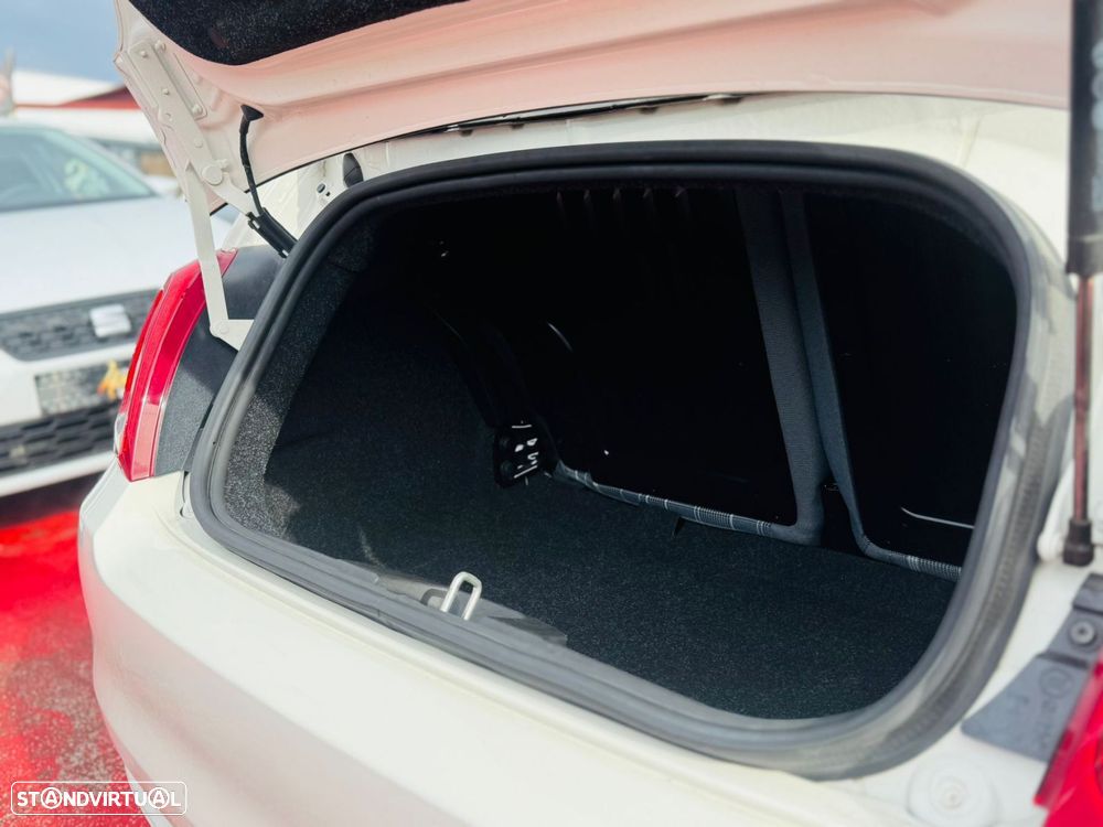 Fiat 500C 1.0 Hybrid Lounge - 20