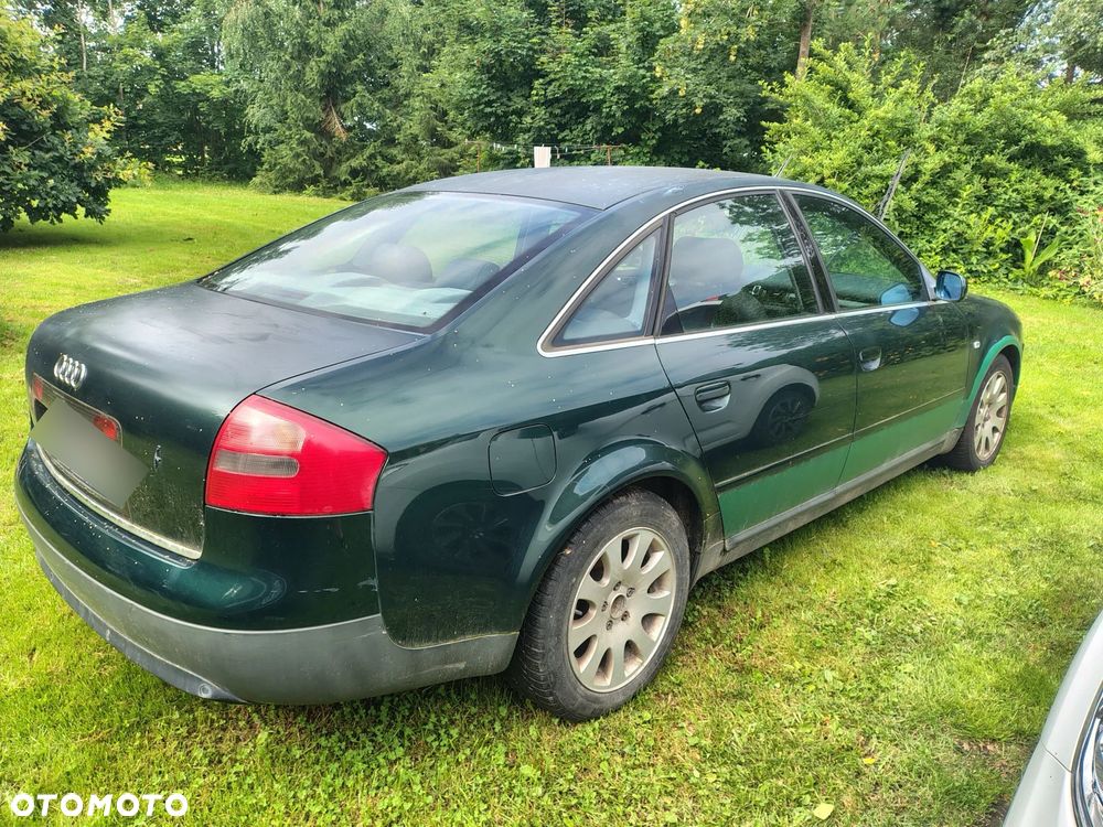 Audi A6 Limousine 2.4 - 12