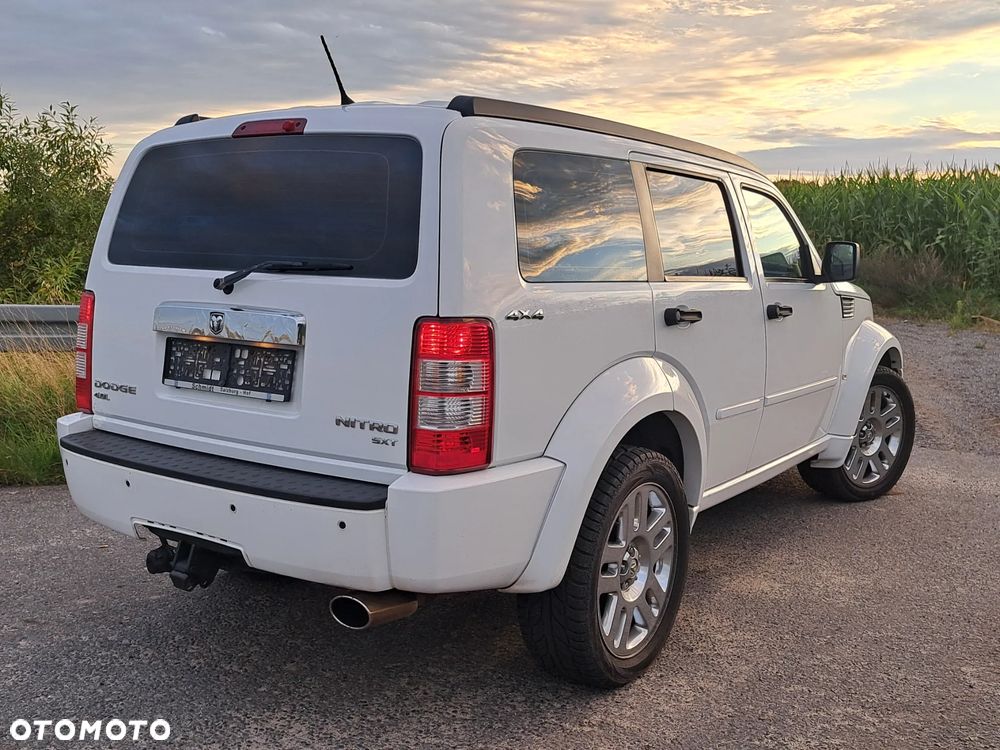 Dodge Nitro 4.0 Automatik R/T - 3