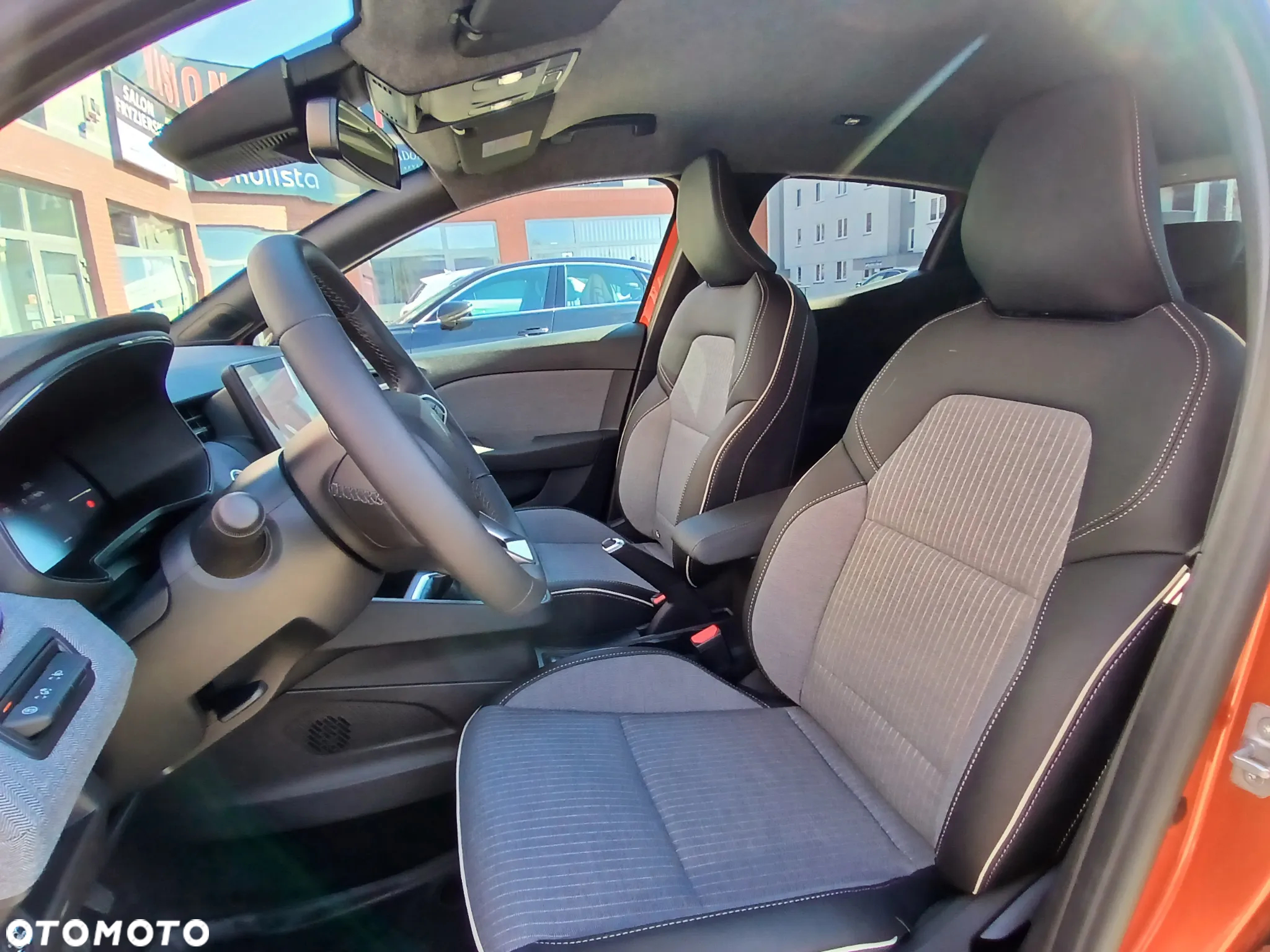 Renault Clio - 12