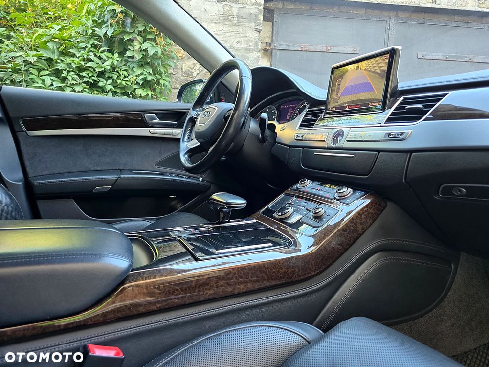 Audi A8 4.2 TDI L Quattro - 14