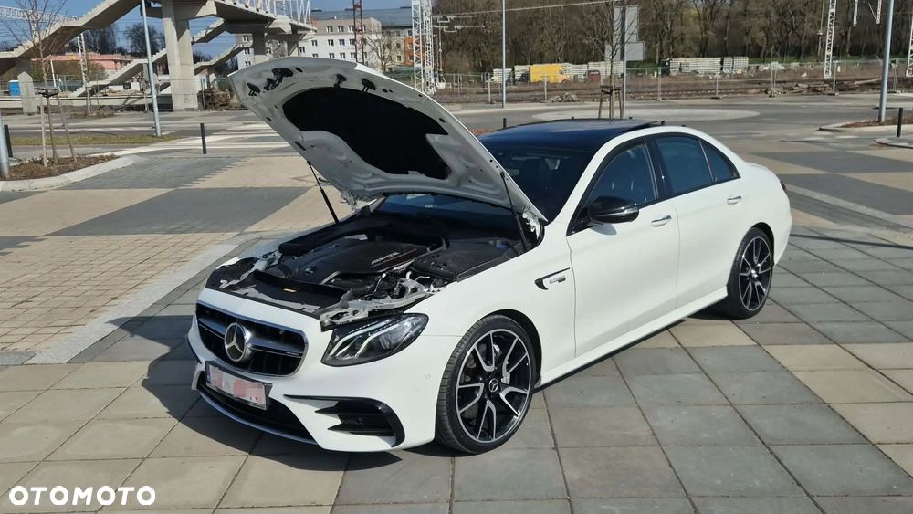 Mercedes-Benz Klasa E - 9