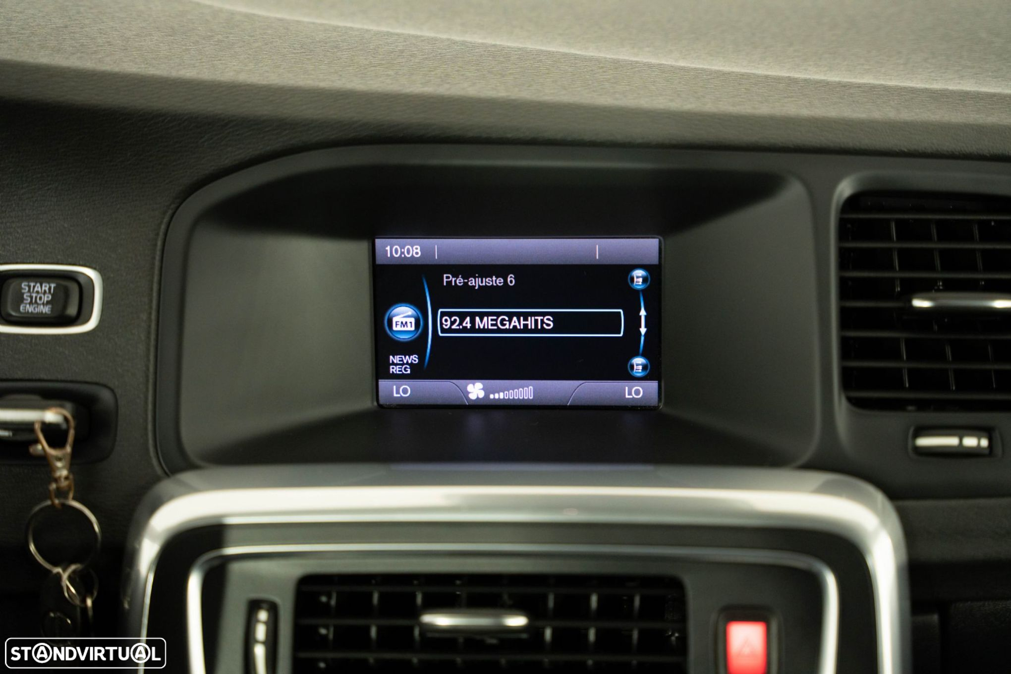 Volvo V60 2.0 D4 Kinetic - 20