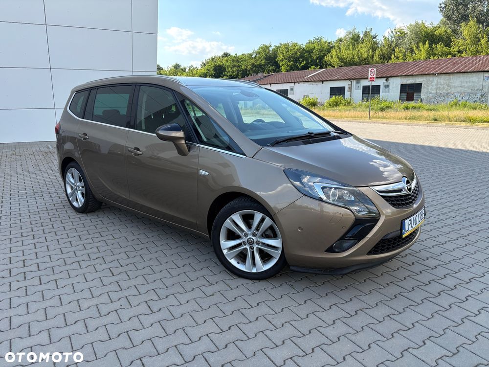 Opel Zafira Tourer 1.4 Turbo Business Edition - 2