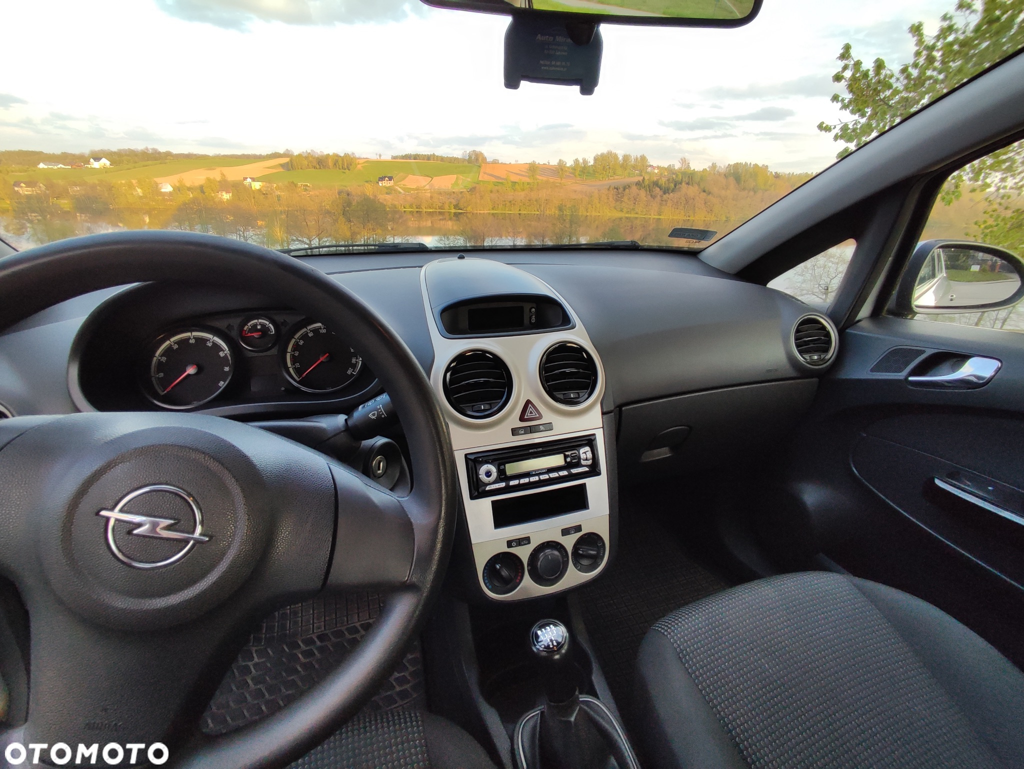 Opel Corsa - 4