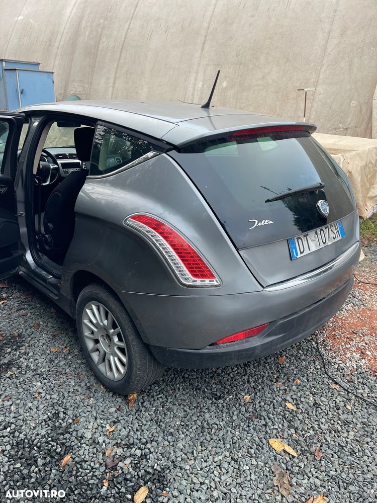 Lancia Delta 1.6 MultiJet 16v Silver - 15