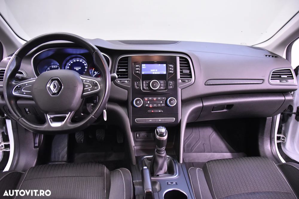 Renault Megane - 9