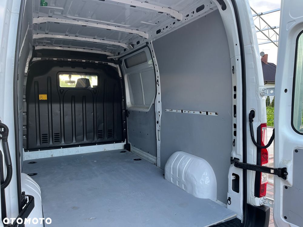 Opel Movano - 12