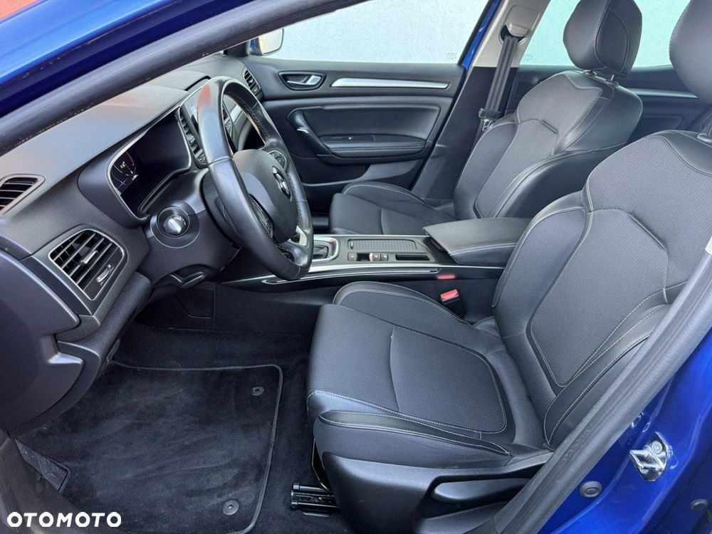 Renault Megane - 24