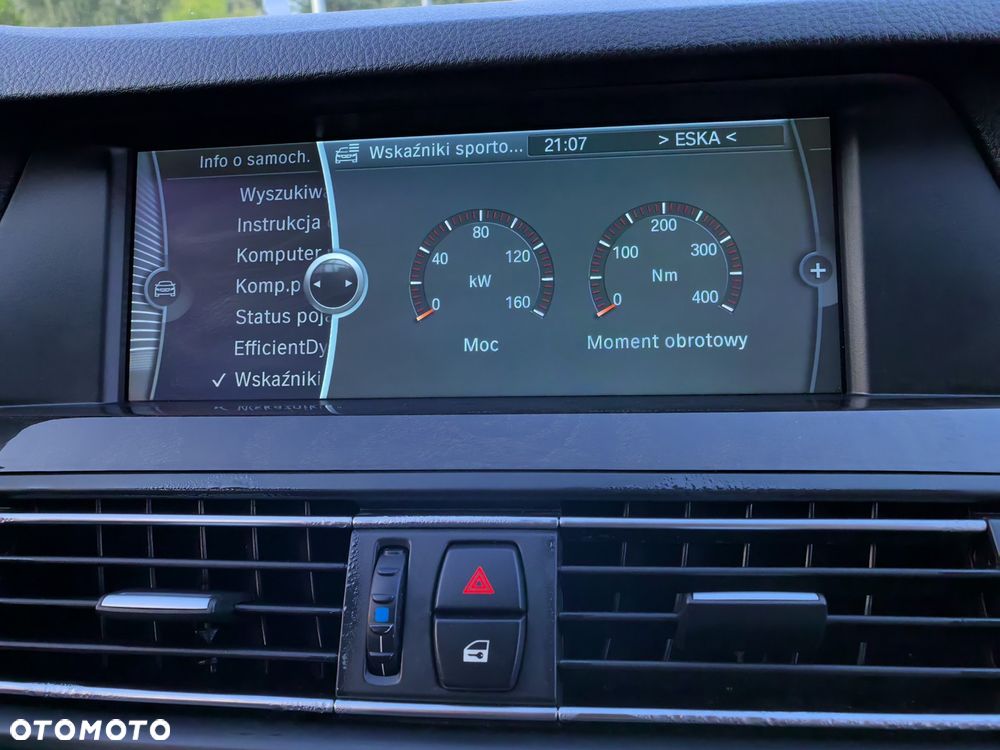 BMW Seria 5 520d - 30
