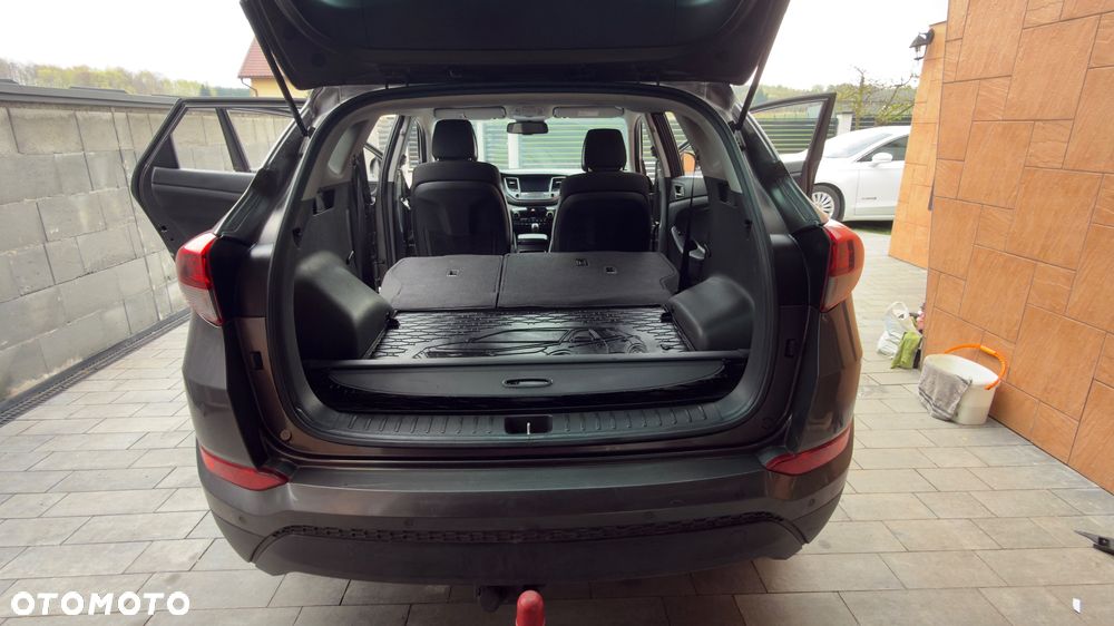 Hyundai Tucson blue 1.7 CRDi 2WD Style - 35