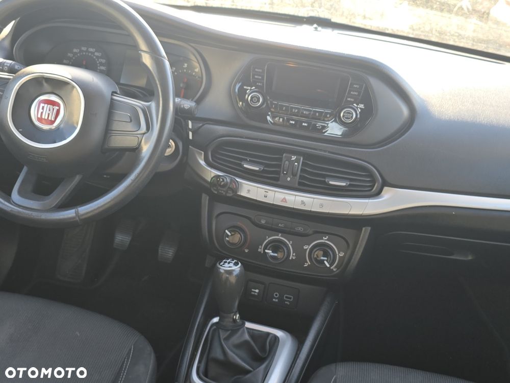Fiat Tipo 1.3 MultiJet 16v Pop - 14