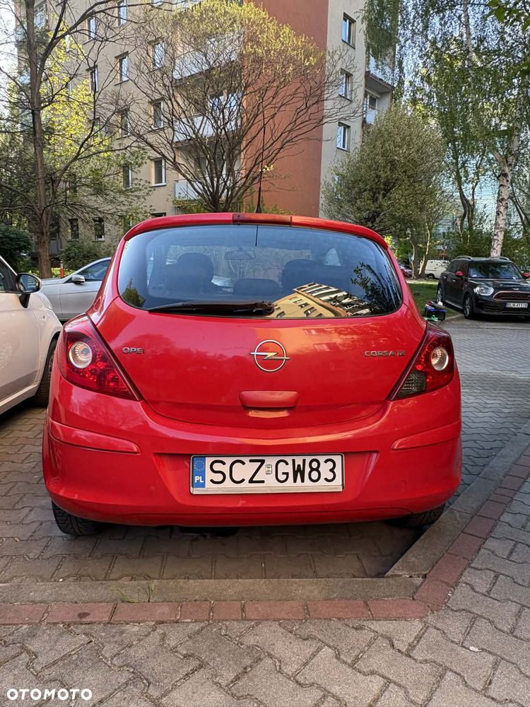 Opel Corsa 1.2 16V Essentia - 7