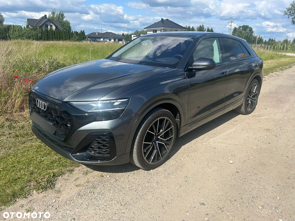 Audi Q8 55 TFSI e Quattro Tiptronic - 2