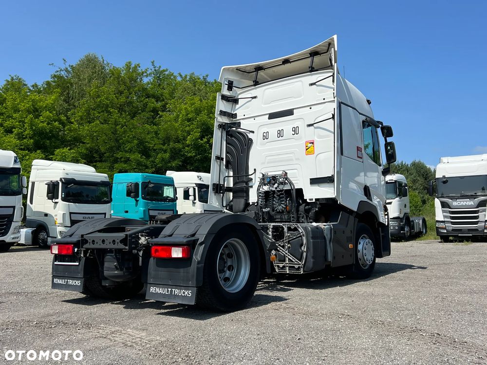 Renault GAMA T 440 13 L MOTOR - 11