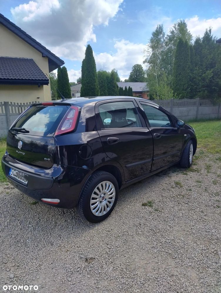 Fiat Punto Evo 1.4 8V Estiva Blue&Me - 9