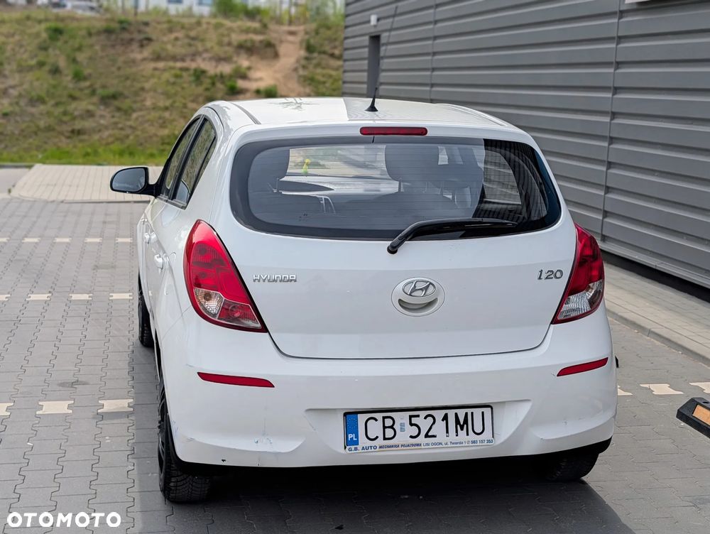 Hyundai i20 1.25 Style - 12