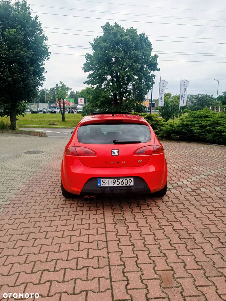 Seat Leon 2007 photo 4