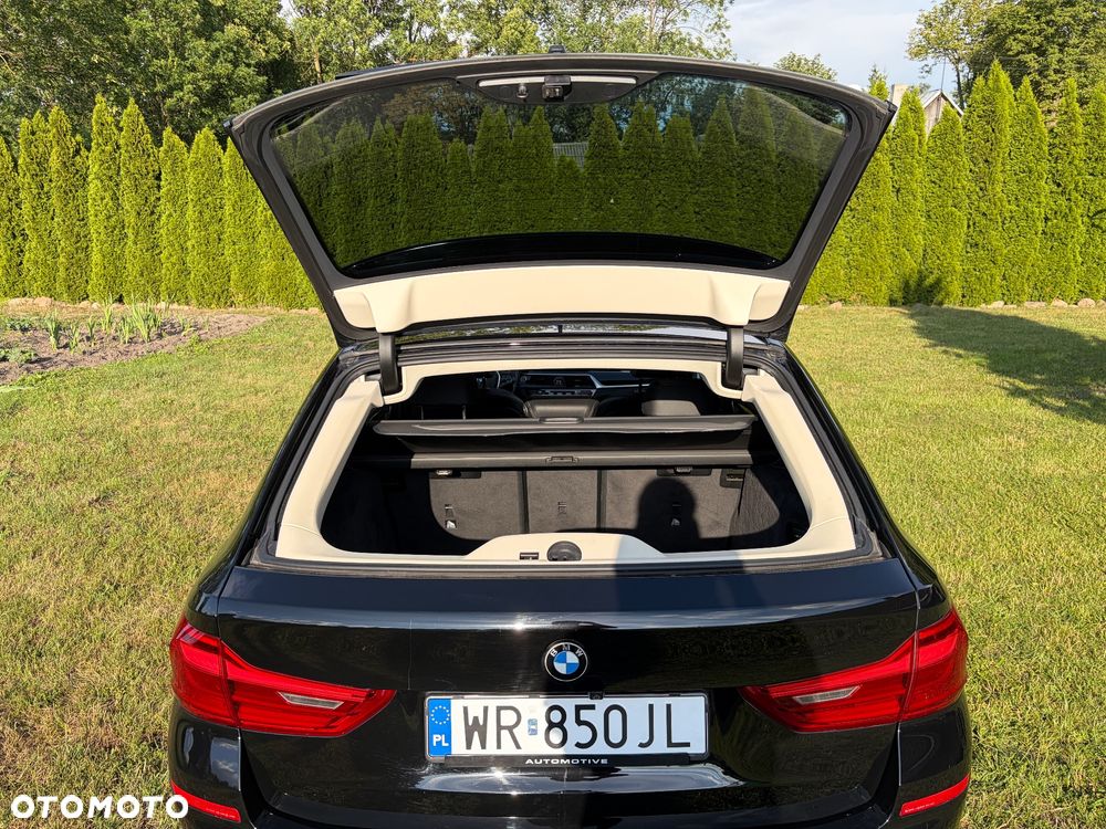 BMW Seria 5 - 10