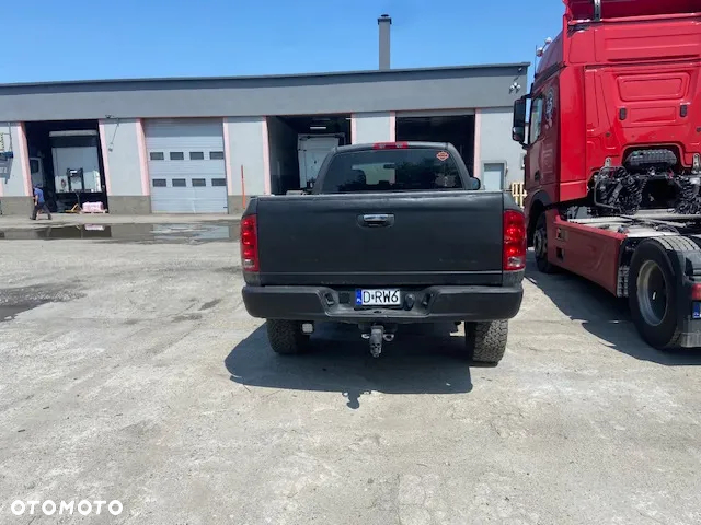 Dodge RAM - 17