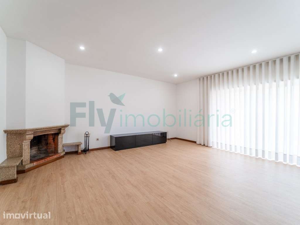 Apartamento T3 para Arrendamento | Terraço e Lugar de Garagem - Grande imagem: 3/27