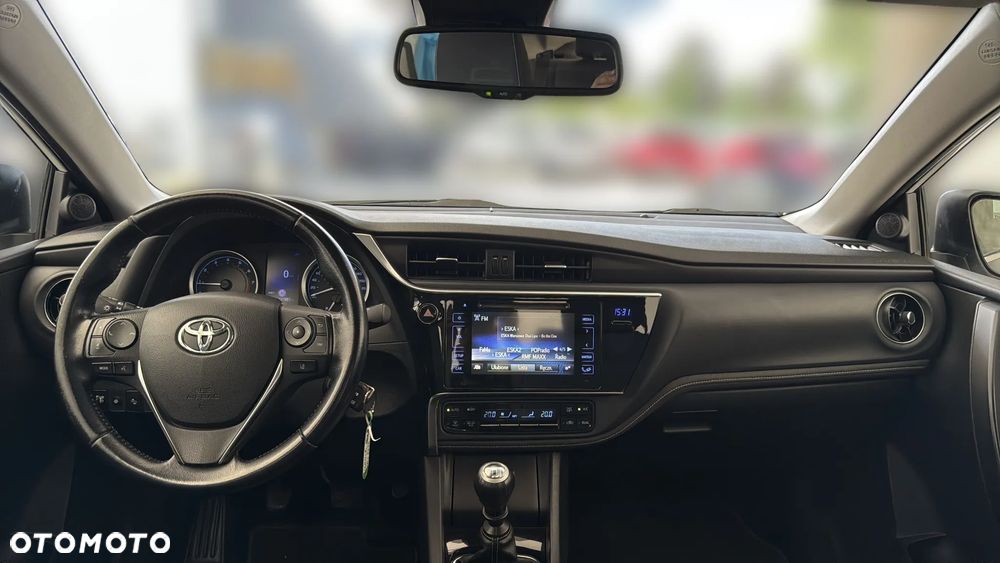 Toyota Corolla 1.6 Comfort - 22