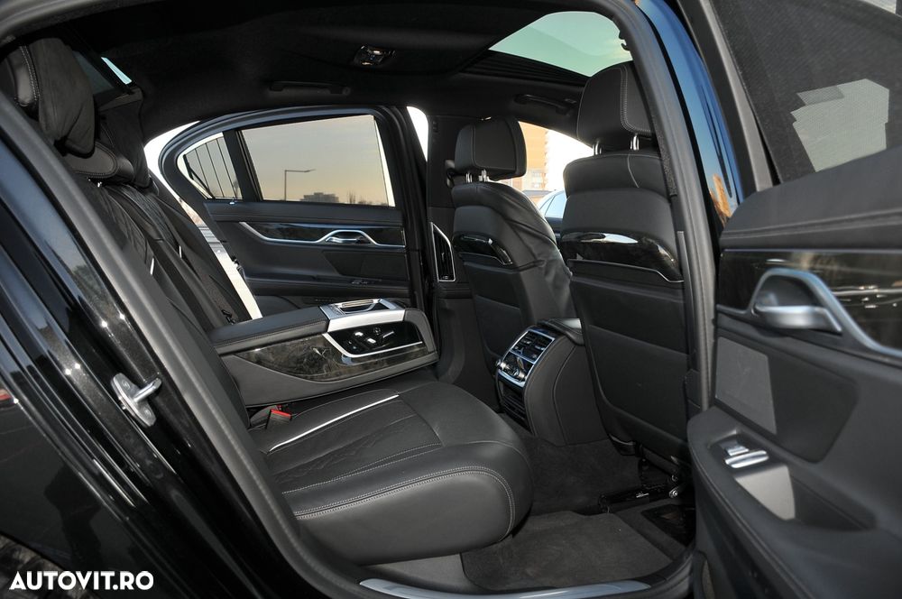 BMW Seria 7 740d xDrive - 11