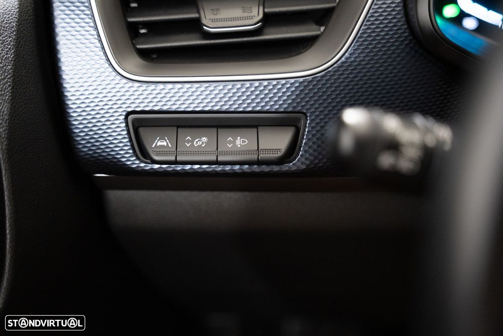 Renault Arkana 1.6 E-Tech Business - 13