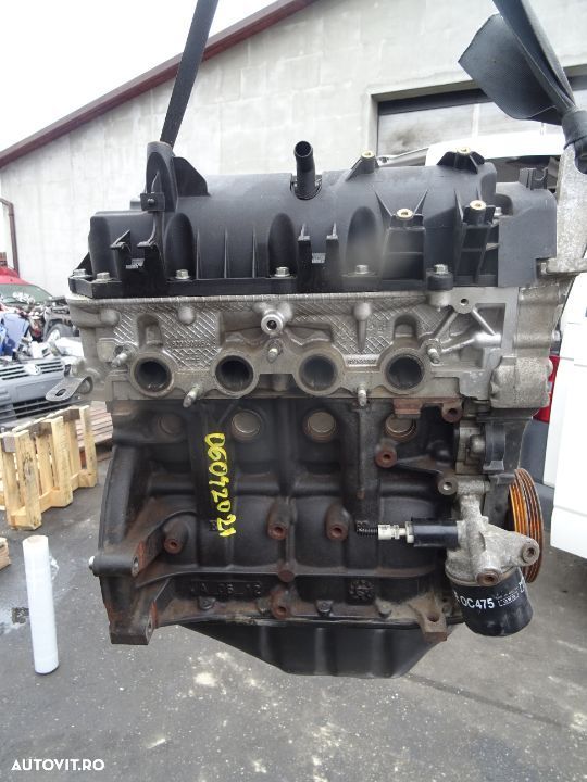 Vand Motor Renault Clio 3 1.2 Benzina Euro5 din 2012 - 1
