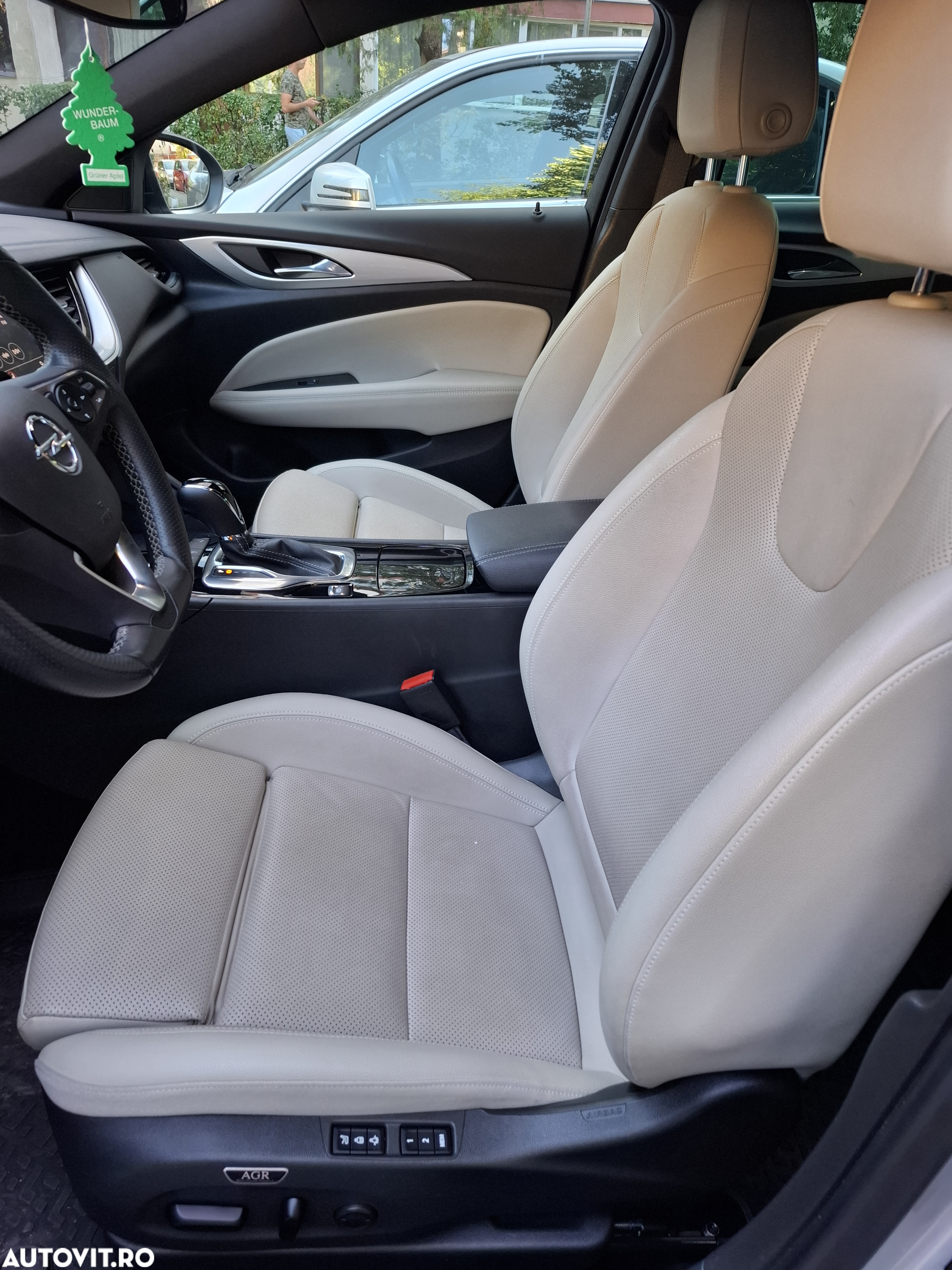 Opel Insignia Grand Sport 2.0 Diesel 4x4 Automatik Elegance - 7
