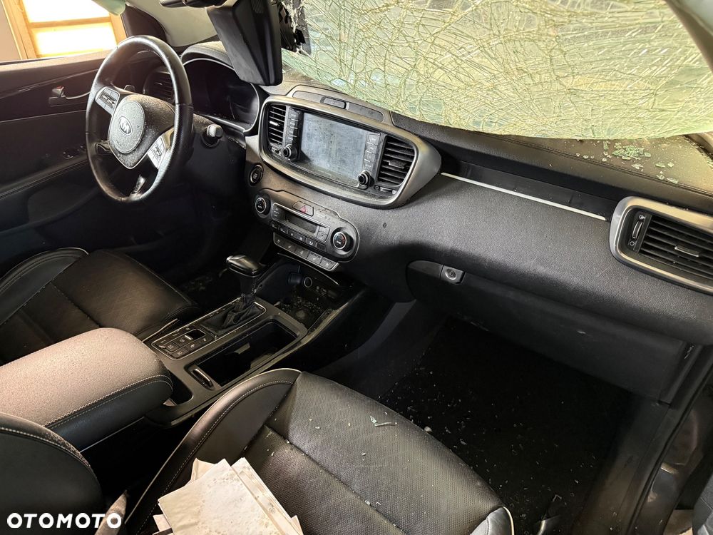 Kia Sorento 2.2 CRDi AWD GT Line - 9