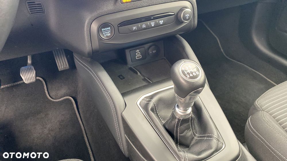 Ford Focus 1.0 EcoBoost mHEV Titanium X - 18