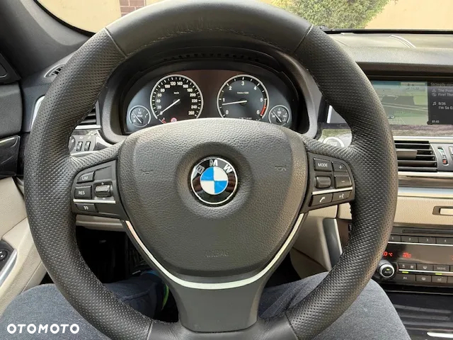 BMW 5GT 530d Gran Turismo - 21