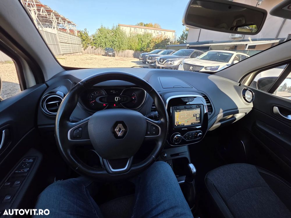 Renault Captur - 27