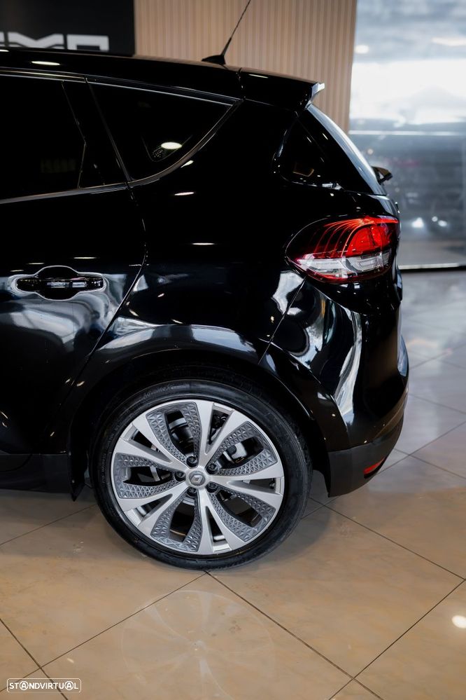 Renault Scénic 1.5 dCi Bose Edition EDC SS - 9
