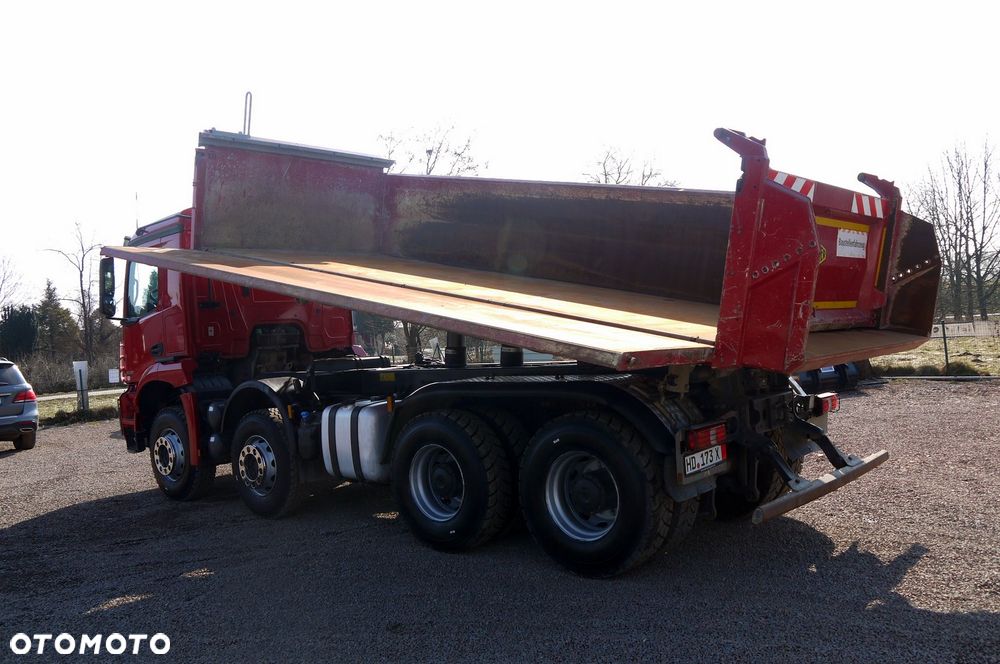 Mercedes-Benz AROCS - 6