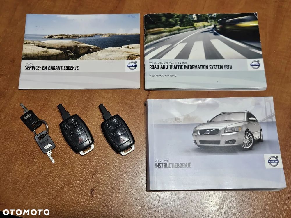 Volvo V50 DPF D2 Momentum - 31